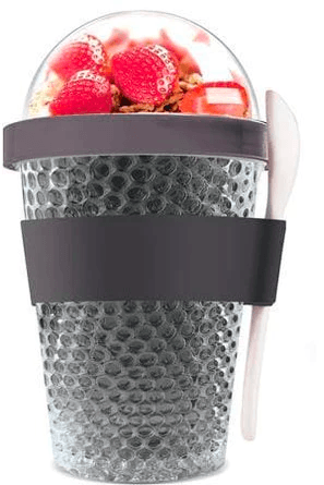 A smoothie mug - an example of a great gift for your human resources team