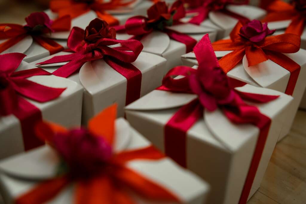 Wrapped presents that contain employee gift ideas