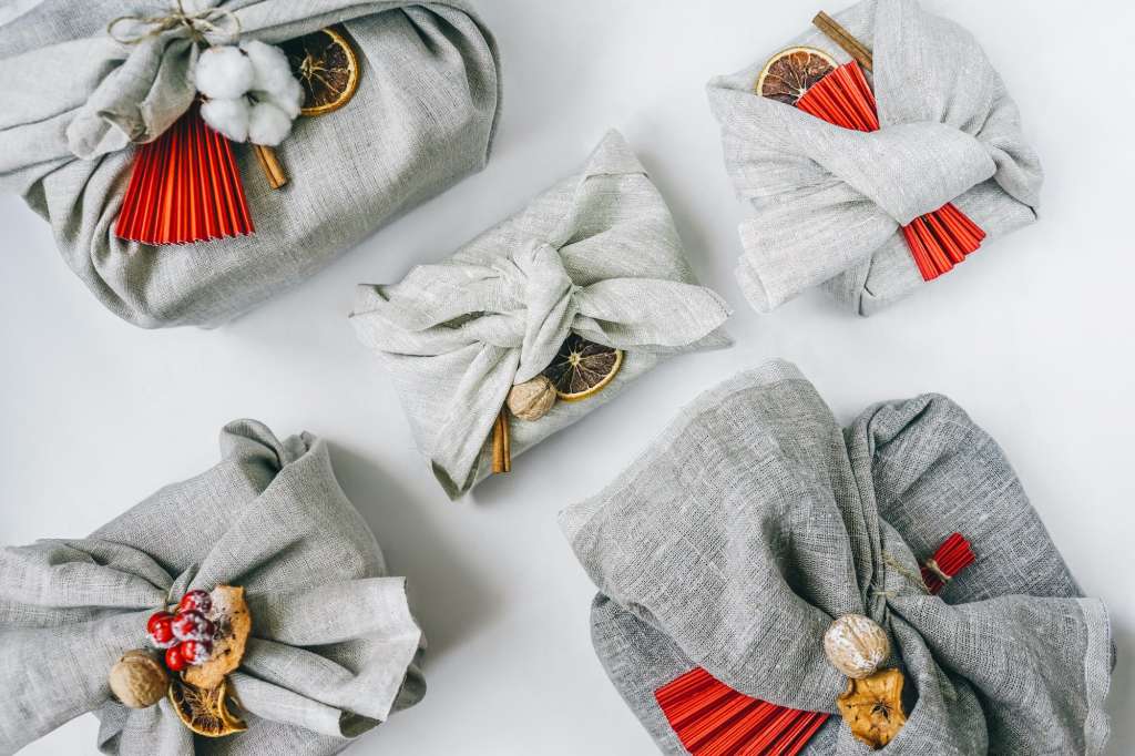 Zero waste Christmas, Furoshiki gifts from linen.