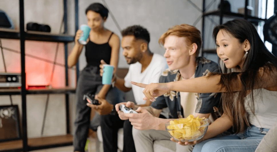 Organize a Team Happy Hour